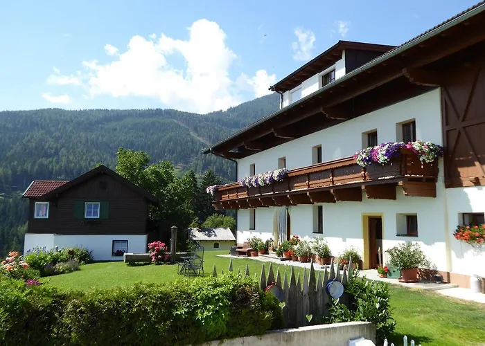 Nockhof Çiftlik konaklama *